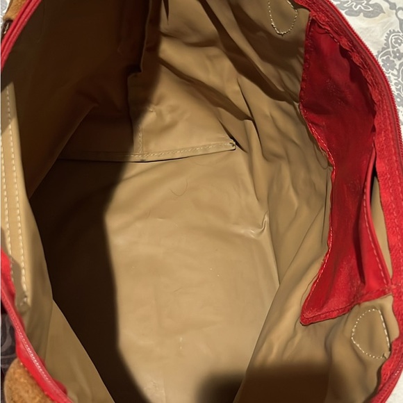 Red Longchamp Medium Le Pliage Nylon Shoulder Bag - Picture 4 of 4